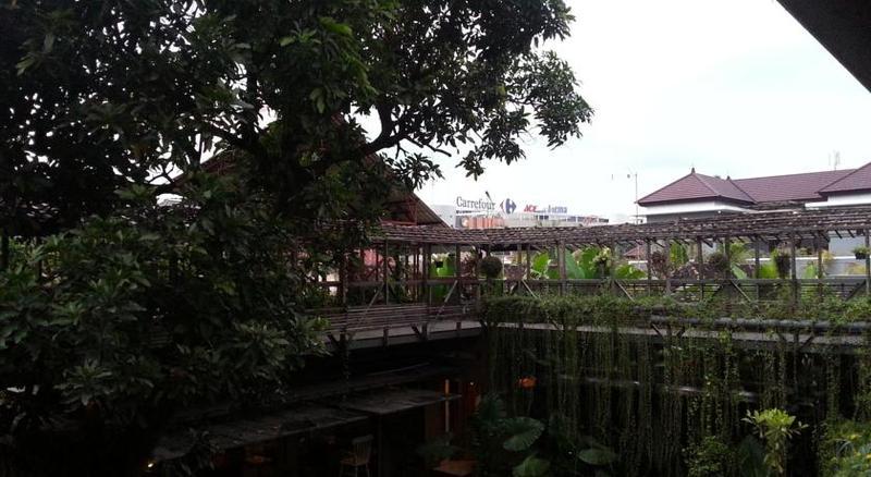 Rumah Turi Eco Boutique Hotel Surakarta  Exterior photo